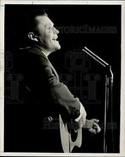 1968 Press Photo Stonewall Jackson, country singer, guitarist and musician. picture