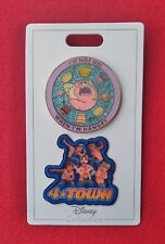 Disney/Pixar TURNING RED pin & 4 TOWN patch on card UK exclusive (SOLD OUT) picture
