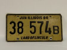 Vintage Expired 1984 Illinois License Plate Decoration  Or Collectible/craft picture