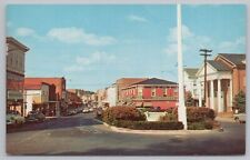 Milford Delaware~View Of Walnut Street Looking North~Plastichrome~Vintage PC picture