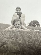 c1930s Ladies playing, Pseudo contortionist pose VINTAGE PHOTO Original Snapshot picture