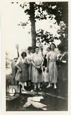 Found Family ANTIQUE PHOTO Original BLACK AND WHITE Snapshot VINTAGE 211 la 88 G picture