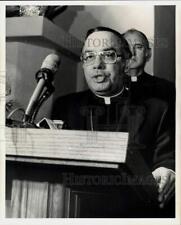 1979 Press Photo Bishop Raymond Pena at Event - sab10153 picture