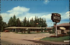 Pines Motel ~ Woodstock Ontario Canada ~ 1950s-60s postcard ~ VW Bug picture