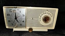 MCM Creme Ivory Vtg 1959 GE General Electric Model C-465A AM Tube Clock Radio picture