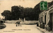 CPA AK LE MESNIL-sur-l'ESTRÉE Entrance du Chateau (860518) picture