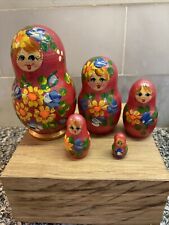 Vintage 5-Piece Russian Nesting Dolls, See Photos picture