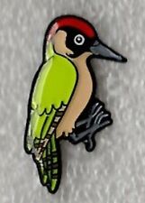 Woodpecker pin badge. Brand new. British bird. Metal. Enamel. European Green picture