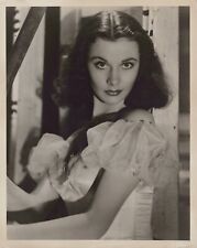 HOLLYWOOD BEAUTY Vivien Leigh BACKSTAGE STUNNING PORTRAIT 1950s ORIG Photo 424 picture