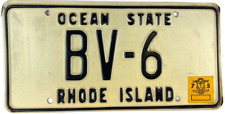 Vintage 1975 Rhode Island License Plate Car Garage Man Cave Collectors Decor picture