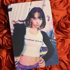 Chaewon LE SSERAFIM FEAR NOT Edition Celeb K-pop Girl Photo Card Plaid picture