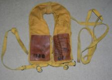 ARMY AIR FORCE B-5 INFLATABLE MAE WEST LIFE PRESERVER 1951 WITH SIGNAL MIRROR picture