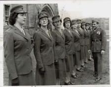 1943 Press Photo Women Marine trainees in the Bronx, New York - kfx01658 picture
