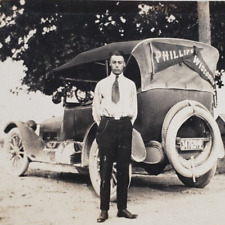 Phillips Wisconsin Man Old Car Photo c1916 Ford Model T Vintage Snapshot WI J282 picture