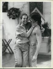 1986 Press Photo Justine Bateman & Roger Wilson in 