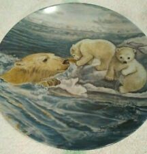 River Shore LTD Collector Plate Mother and Baby Polar Bear Cubs Vintage 1982 picture