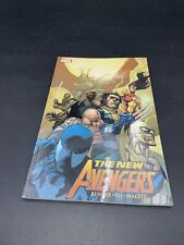 The New Avengers Vol 6: Revolution by Bendis, Yu and Maleev MR3 picture