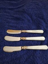 Vintage Eme INOX Italy butter knives with white handles 5.5