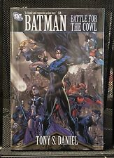 DC COMICS~BATMAN: BATTLE FOR THE COWL - Sealed picture