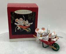 VTG Hallmark Keepsake 1995 Hershey Mice Delivering Kisses Ornament Pre-owned IOB picture