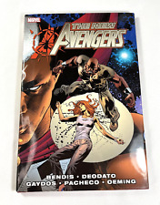 Marvel The New Avengers by Brian Michael Bendis 2013 Hardback First Printing picture
