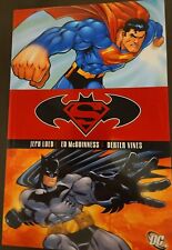 Superman Batman Vol 1 Public Enemies  DC Loeb McGuinness Vines  picture