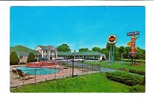 SHELBY MOTEL, SHELBYVILLE, KENTUCKY – Swimming Pool - 1964 Postcard picture