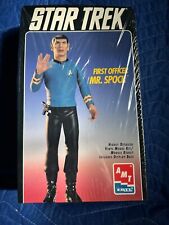 Star Trek First Officer Mr. Spock Vinyl Model Kit AMT ERTL NEW in box picture