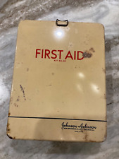 1948 Johnson & Johnson First Aid Kit   Metal Wall mount FULL original contents picture