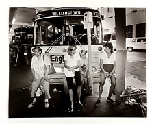 1983 Boston Massachusetts Greyhound Bus Terminal Passengers MA VTG Press Photo picture