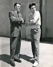 YOUNG COOL ELVIS PRESLEY & EDDY ARNOLD FILMING JAIL HOUSE ROCK 8X10 MOVIE PHOTO picture