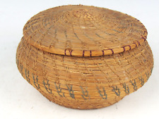 NATIVE AMERICAN HANDWOVEN PINE NEEDLE Coil BASKET with ATTACHED LID 6” DIAMETER picture