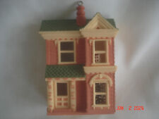 1984 HALLMARK VICTORIAN DOLLHOUSE ORNAMENT #1 in NOSTALGIC HOUSES SERIES No BOX picture