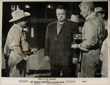1957 Press Photo Orson Welles in scene from Universal's 