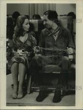 Press Photo Actor with Actress Katherine Helmond in show scene - sap29628 picture