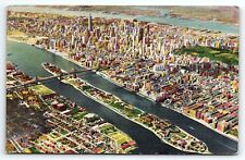 1930s EAST RIVER AND MANHATTAN SKYLINE FROM AIR NEW YORK LINEN POSTCARD P2534 picture