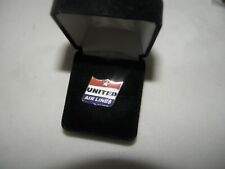 UNITED AIRLINES LAPEL PIN 1950s CLASSIC OLD LOGO AIRPLANE PILOT COLLECTIBLE GIFT picture