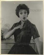 1960 Press Photo Television actress Cara Williams - tup03966 picture