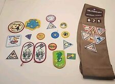 Girl Scout Bundle Lot : Vintage Uniform Badges, Patches, Michigan 621. picture