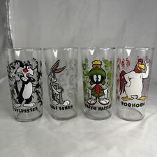 Vintage 1996 Warner Brothers Store Looney Tunes Set Of 4 Drinking Glasses picture