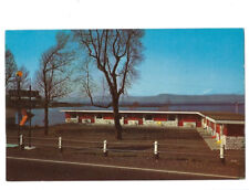 c.1960s Motel And Restaurant De La Plage Montmagny Quebec Canada Postcard picture