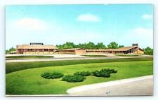 INDEPENDENCE, KS Kansas ~ THE TOWNSMAN MOTEL c1950s Roadside  Postcard picture