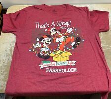 2015 Disney That's A Wrap, Spectacle of Dancing Lights Passholder T-shirt, L NWT picture