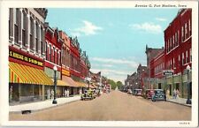 1920s Fort Madison, Iowa Avenue S.S. Kresge Co. (Kmart) Vintage Postcard picture