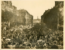 The People of Paris Gives M.Daladier a Triumphal Welcome Vintage Silver Print picture
