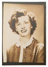 1940s Portrait of Pretty Young Woman Photogenic Smile 3.5x5 Vintage Photograph picture