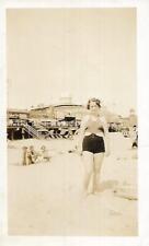 A DAY AT THE BEACH Vintage ANTIQUE FOUND PHOTO Original BLACK AND WHITE 312 46 W picture