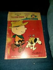 PEANUTS #10 Dell comics 1961 silver age charlie brown and snoopy Cover by Schulz picture