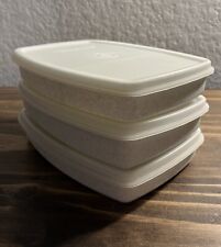 Tupperware Divided Meal Containers Two Compartments With Lids Lot Of 3 #813-7 picture