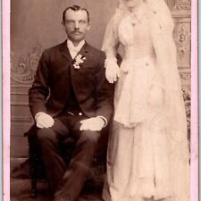 c1880s Sioux City, IA Newly Weds Man Bride Cabinet Card Photo Anderson B9 picture